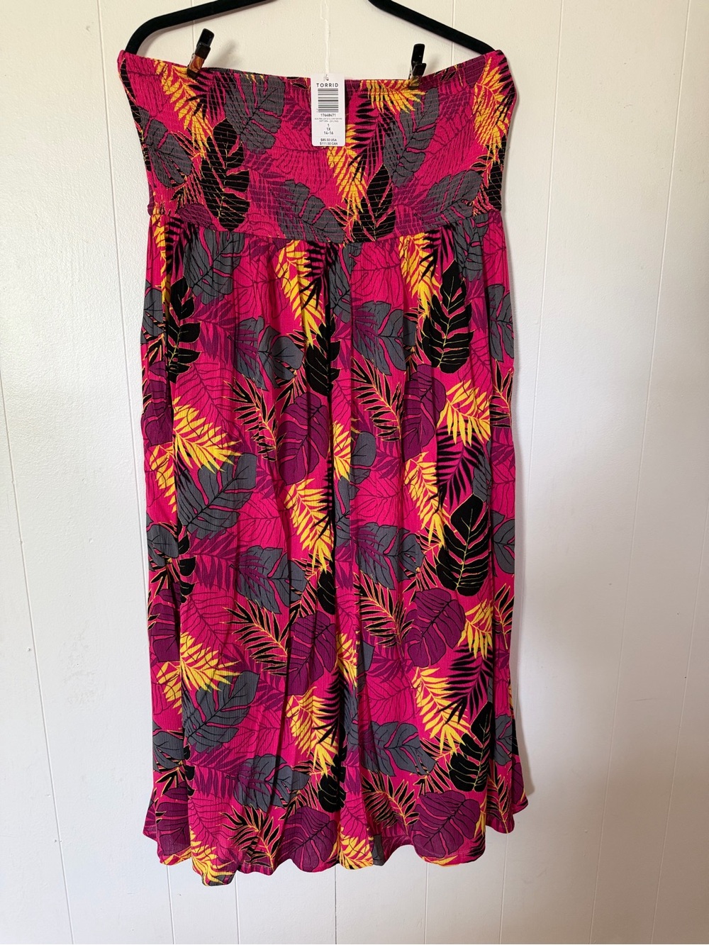 Torrid Tropical Leaf Smocked Strapless Midi Dress NWT Size 1X 14/16 - Picture 1 of 3